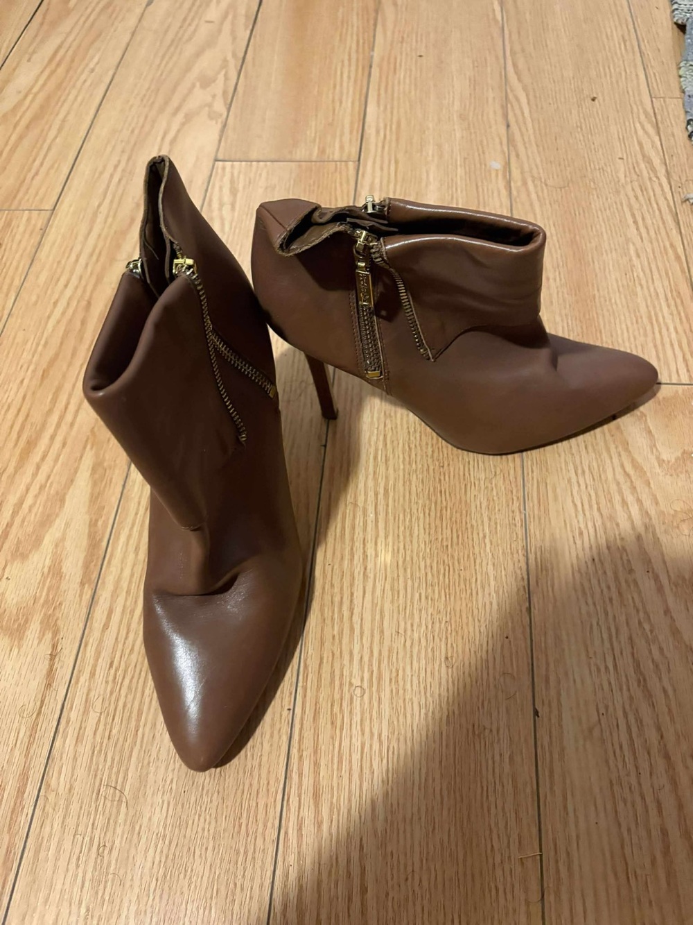 Ivanka Trump Brown Pointed Toe Stiletto Booties with Gold Zippers